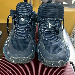 Size 13 Dame 7  Extply